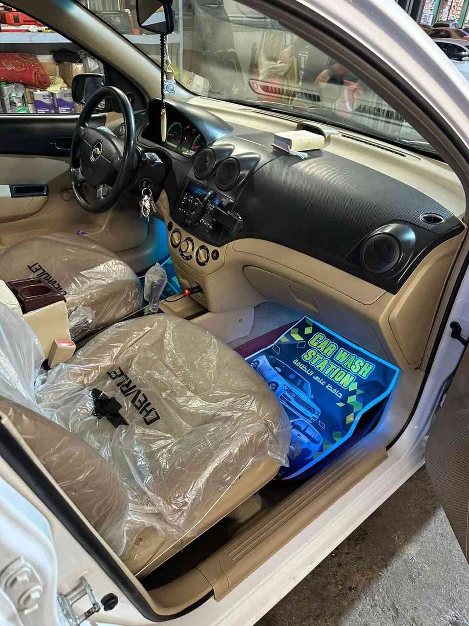 سلام عليكم
افيو للبيع موديل 2015 
خليجي  رقم بغداد بسمي تحويل ثان يوم 
السياره كير محرك شرط
حداديه تايرات مرتبه السياره 
سياره تبريد تدفئة فول كله شغال
كير اوتوماتيك
داخل بيجي
المكينه نوع  المفتوح مو مسكر المرغوب بالسوك حجي. 
ماشيه 186وقابل للزياده
السياره  داخله هزه ورقم انكليزي 
السياره معايزه شغل واطلع
مسجله في مركز كاردكتور للتبديل الدهن وهاي معلوماته كله مسجله شوكت اخر مره تبدل دهن وشكد. 
السياره بدون حادث لكن بيه باردات بسيطه وبدون صبغ مثل ما موضح بالسونار

السعر 85ورقه وبيه  مجال بسيط.
للاستفسار ع الرقم ***********واتساب
