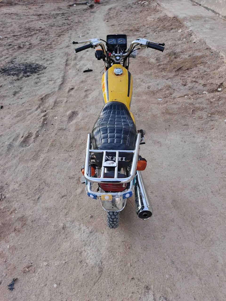 سلام عليكم دراجة للبيع مديل ١٦ رقم ***********
