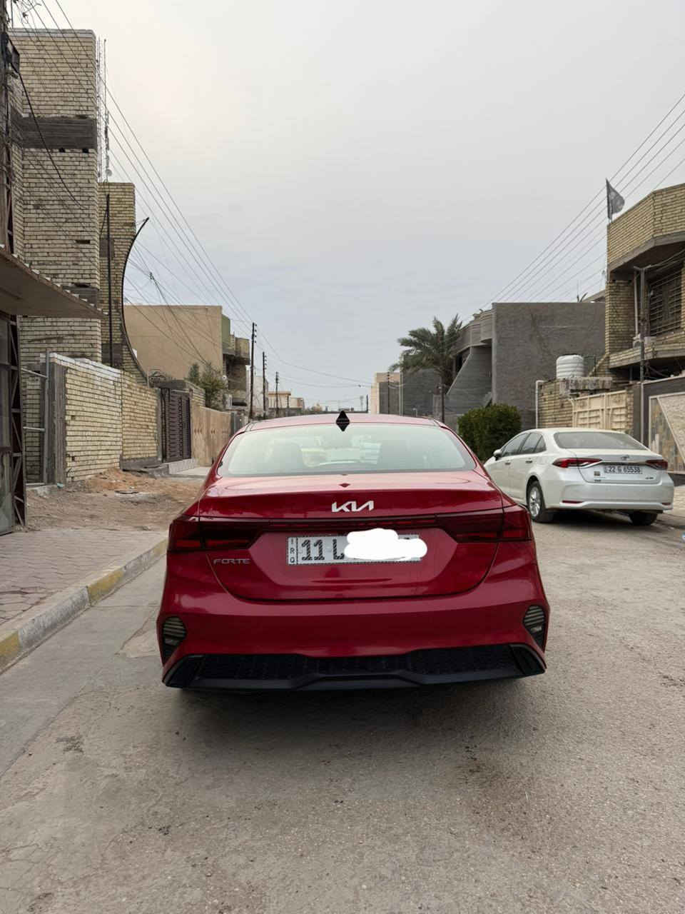 سلام عليكم شباب من رخصة الادمن
كيا فورتي 2022

بدون ايرباك 

محرك : 2000 دوش 

عداد المشي :92الف كيلو متر

مواصفات EX 

1_شاشه 

2_مانع انزلاق 

3_نقط عمياء

4_رادار امامي وخلفي وجانبي 

5_فول حساسات توقف ذاتي 

6_لد امامي مع عدسات زنون

7_كامره خلفية دقه hd 

8_تحكم وضعيات قياده
 
9_فول تحكم ستيرن 

10_فول قيادة ذاتيه مع تحديد مسار 

سياره رقم بغداد بأسمي

حادثها جاملغ وبنيد وبيها ضرر بالجاملغ الخلفي بارد 
السعر 145 وبي مجال
باقي سياره كفاله عامه ع اخير
‏‪***********‬‏
