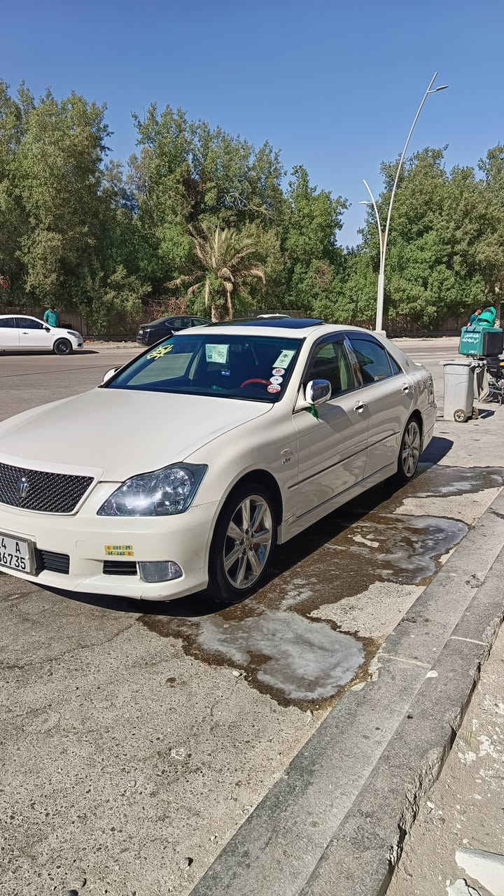 يا الله السلام عليكم شاهينه للبيع قص غماره والباقي كفاله شاص 82 ماكينه وقير طق ح حداديه كرتون تبريد ثلج مرايات شفط ست بصمات السياره محوره بالكامل شاصي 84 قزازات رياضيه تخم تاير بالكرتون ويلتنجا كروم اصلي تحوير نجف فتح السياره كيشنات حضن سبايدر مان فول مواصفات ثلاث بردات سياره جاهزه مال جناي 1000 دينار مال ذب عليها شرط عنوان بصره الزبي ر السعر 130 وبيها مجال للشراي رقم الهاتف ***********
