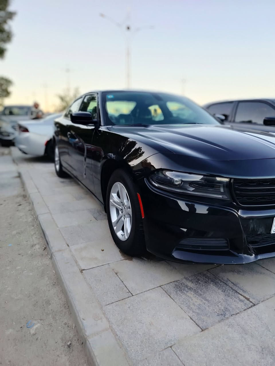 سلام عليكم جارجر موديل 2023 اصل بغداد بسمي كفاله عامه مغلفه ببي اف بل كامل ماشيه 27 الف رقم بغداد
مكانيه ناصريه اتصل ودلل بسعر 
***********
