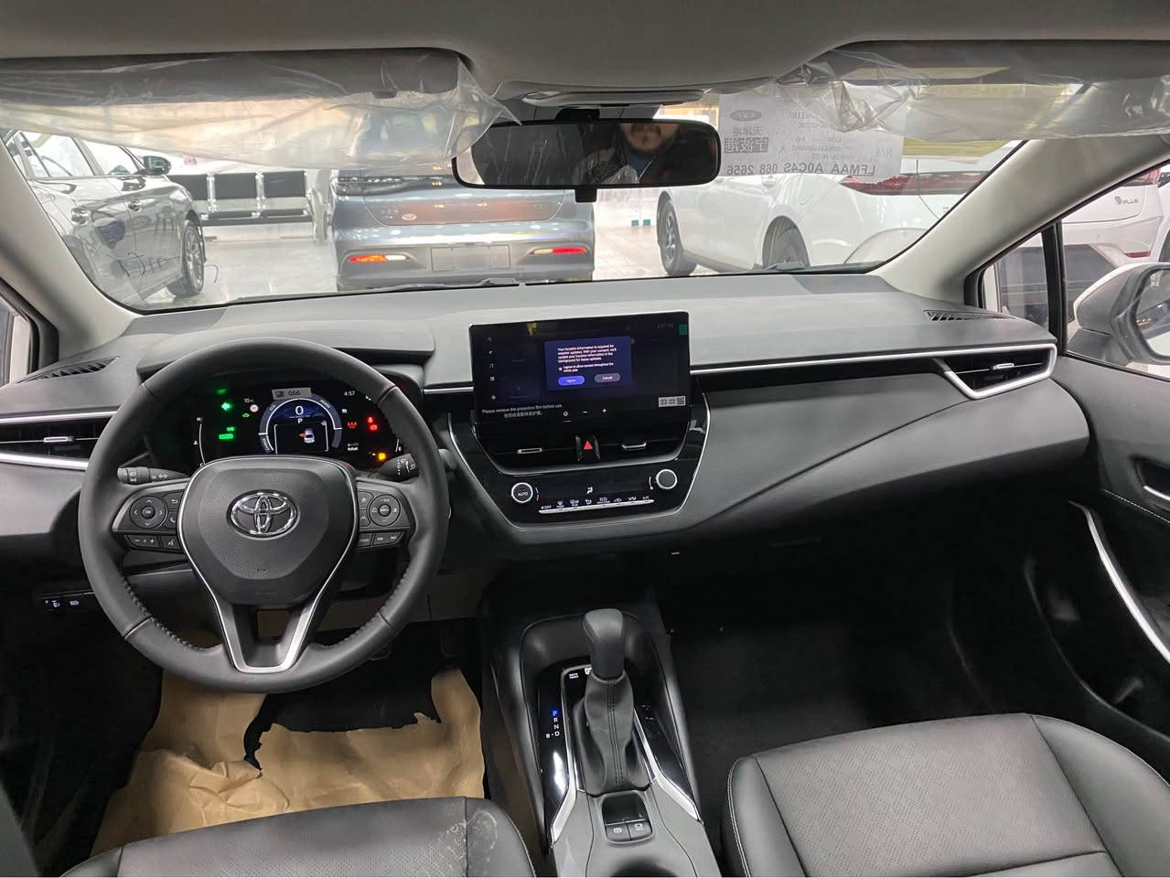 تۆیۆتا کرۆلا 2025 HEV شکل خلیجی
سعر 159ورقة  فول مواصفات.مەکینە 1.8
 بەصمة.سلاید.برێك کارەبایی.شاشةوكاميرا
کوشین جلد.لايت زينۆن.شاشە ئەلکترۆنی
مكان : أربيل.   ١٠٠ متری معرض تۆپ کارس 
موبایل   *********** أربيل, العراق
