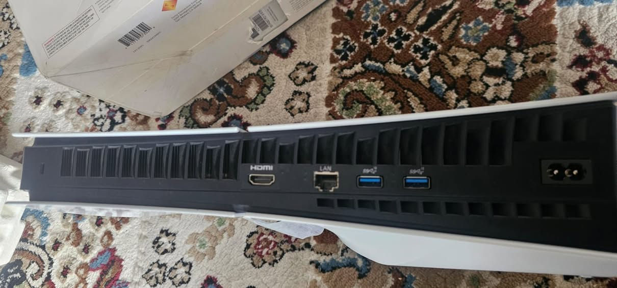 بلي5 سلم ذاكرة تيرا امريكي مهكر يجي ويا يدة اصلية 7 العاب داخل لبلي ومكيبلات كاملة وكارتونة
للحجز والاستفسار خاص 
رجاءا فقط الشراي


**إذا كنت صاحب هذا الإعلان وتريد حذفه لأي سبب، رجاءا أرسل رسالة إلى الدعم الفني**