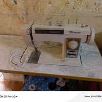 للبيع مكينه برذر تطريز 10 نقشات مستعجل ع بيعتها فول نضافه شغاله مابيها...