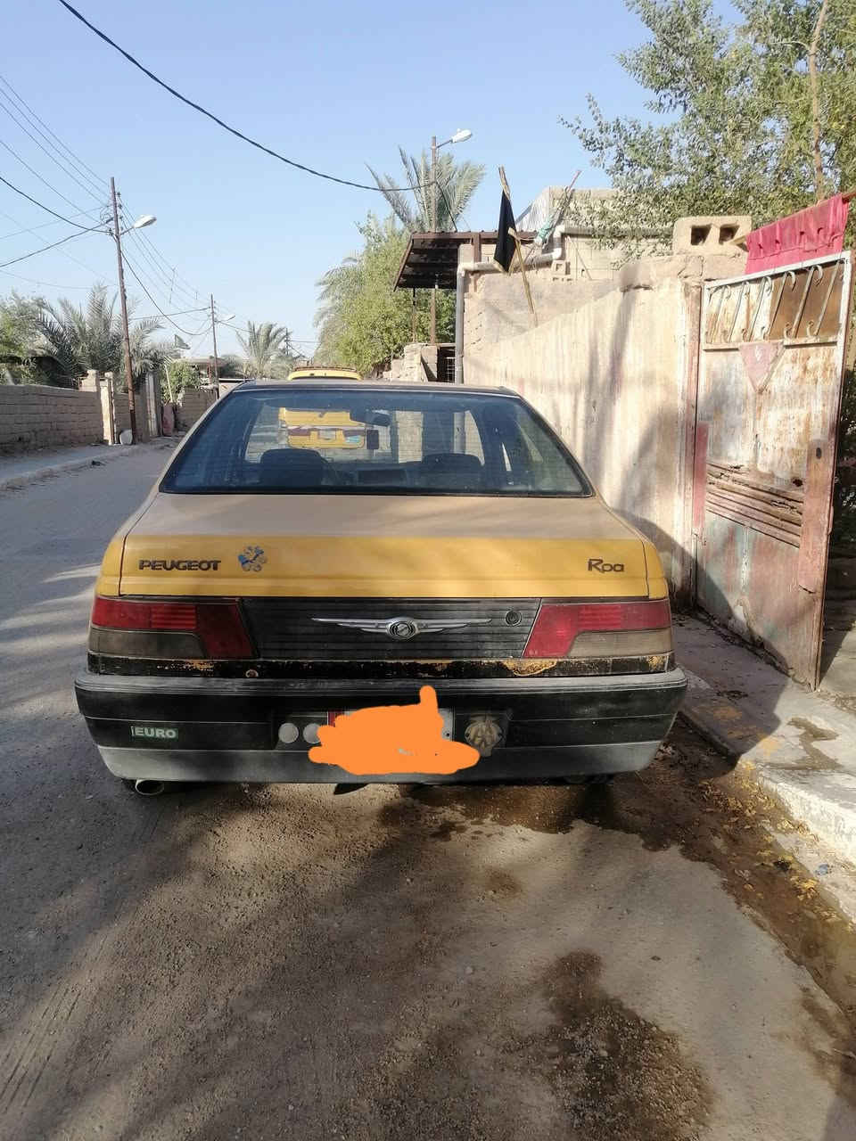 السلام عليكم بيجو روى للبيع السياره كفاله والسياره مرزوقه تبريد ناقصه بس غاز موديل 2010 السياره شغاله كبل للشارع السعر 15ورقه وبيها مجال المكان البصره قضاء القرنه رقم الهاتف *********** فقط. واستاب اتصل و انا خادم رقم ألماني ميسان
