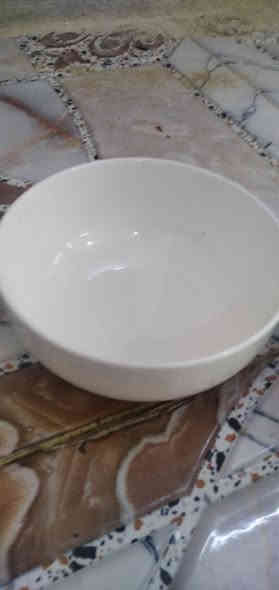 سلام عليكم 
حله شارع 80 قرب مدرسة زهور بابل الابتدائيه 
*********** حلة
