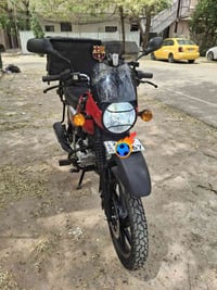 للبيع بوكسر 2025 ماشيه ٦٠٠٠ قفل قفل مليونين و٣٠٠ 07714666159