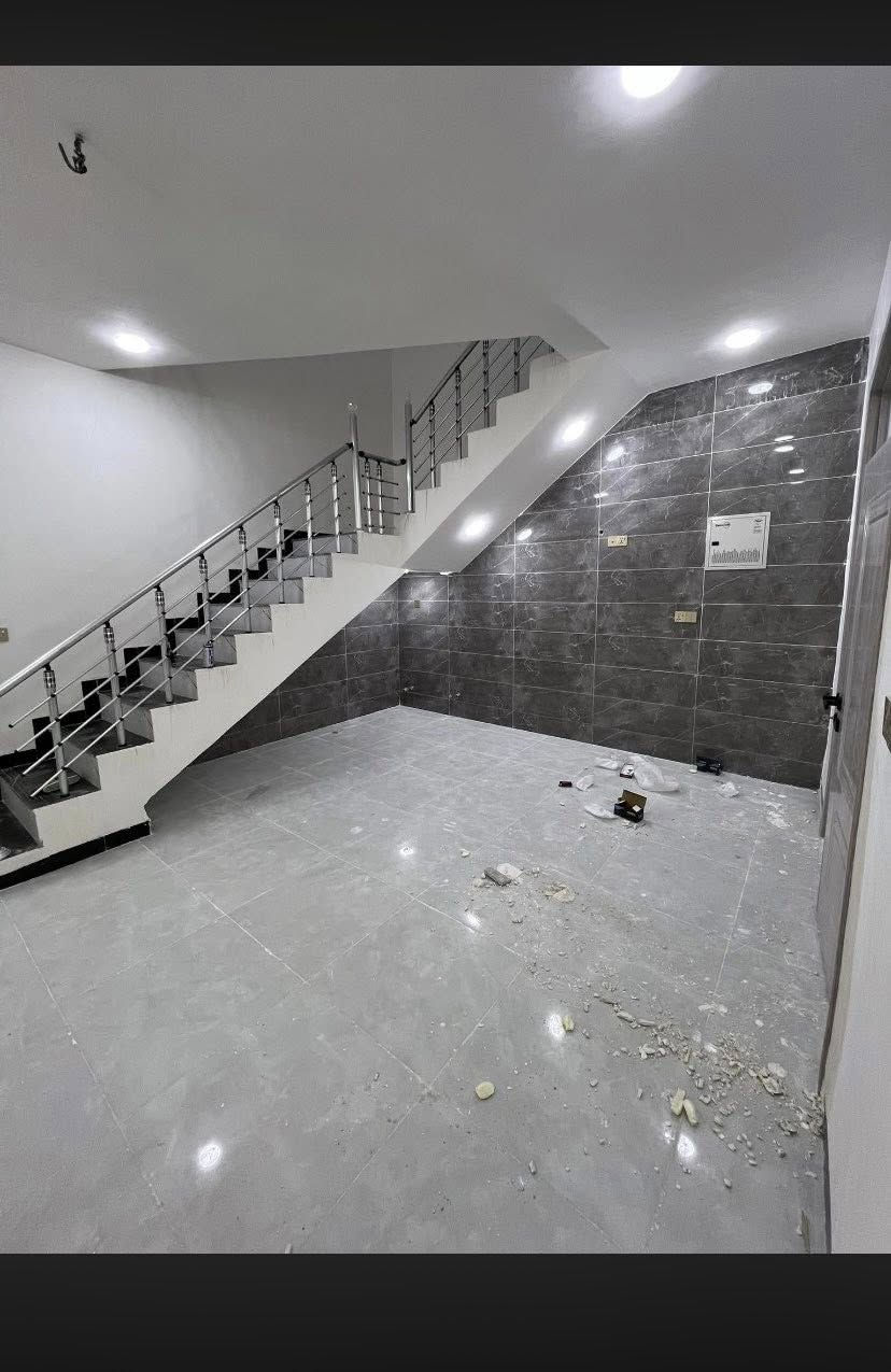 🏡✨ دار عدد 2 للبيع – مساحة 126 متر لكل دار ✨🏡
🏠 مواصفات كل دار:
• 3 غرف نوم
• صالتين
• استقبال
• مطبخ
• مجموعة صحيات داخل وخارج

📐 المساحة: 126 متر لكل دار
📍 العنوان: حي الفرات – قرب كليه الطب 
النتصال هنا ***********
