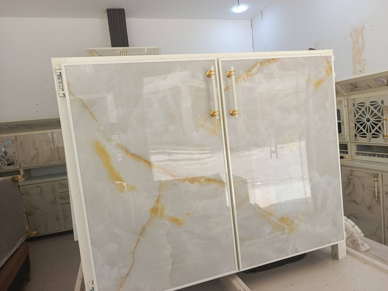 سعر الكاونتر ٤٠٠ وبي مجال للاستفسار تواصل خاص..


**إذا كنت صاحب هذا الإعلان وتريد حذفه لأي سبب، رجاءا أرسل رسالة إلى الدعم الفني**