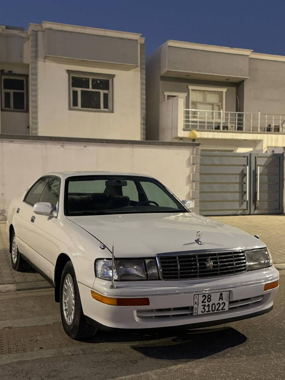 كراون بطة مديل 1993 رقم نجف دؤلي
كفاله عامه 
رقم 
***********
