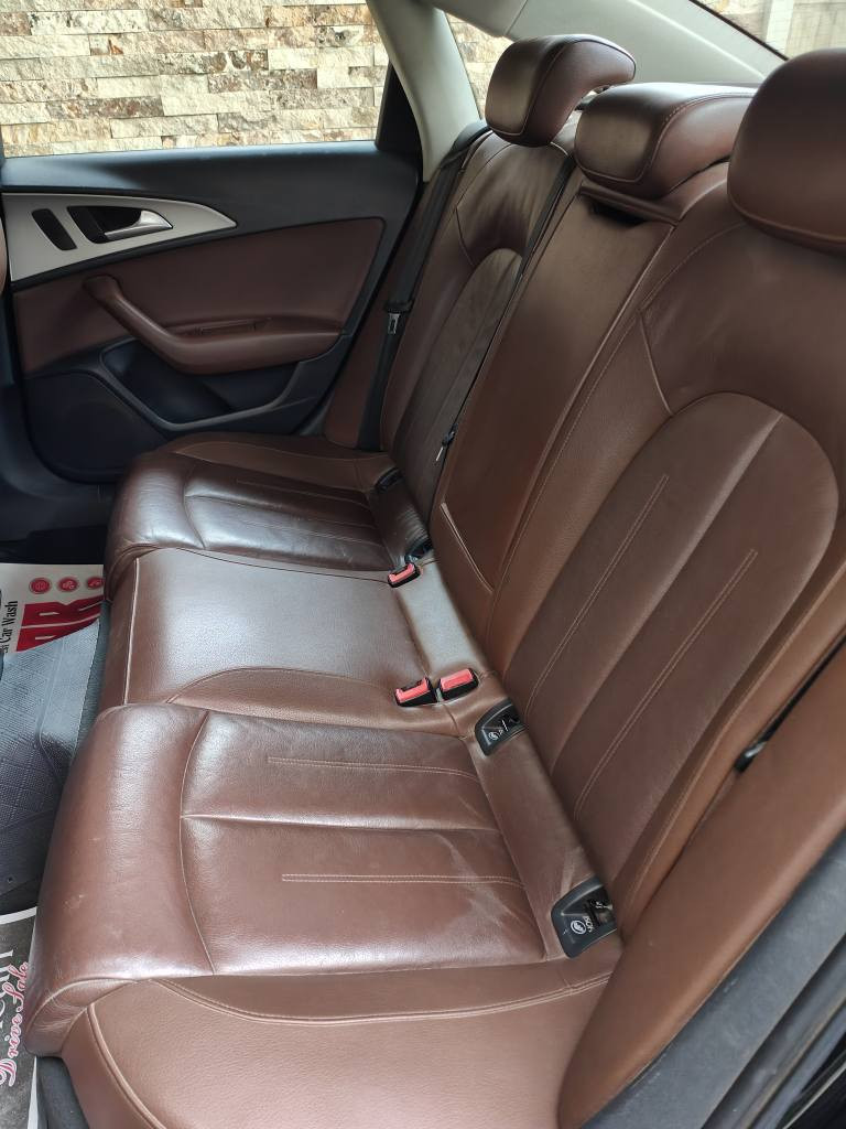 اودي A6 2014 2.0 turbo 
 خليجي نظيفه رقم شمالي مميز 
كير و محرك الفين تيربو مكفول
دواخل نظيفه ادامه عليها كامله  
ماشيه  140 الف كيلو 
ثلاث قطع اثنان فقط رتوش الفارس, صلاح الدين


**إذا كنت صاحب هذا الإعلان وتريد حذفه لأي سبب، رجاءا أرسل رسالة إلى الدعم الفني**