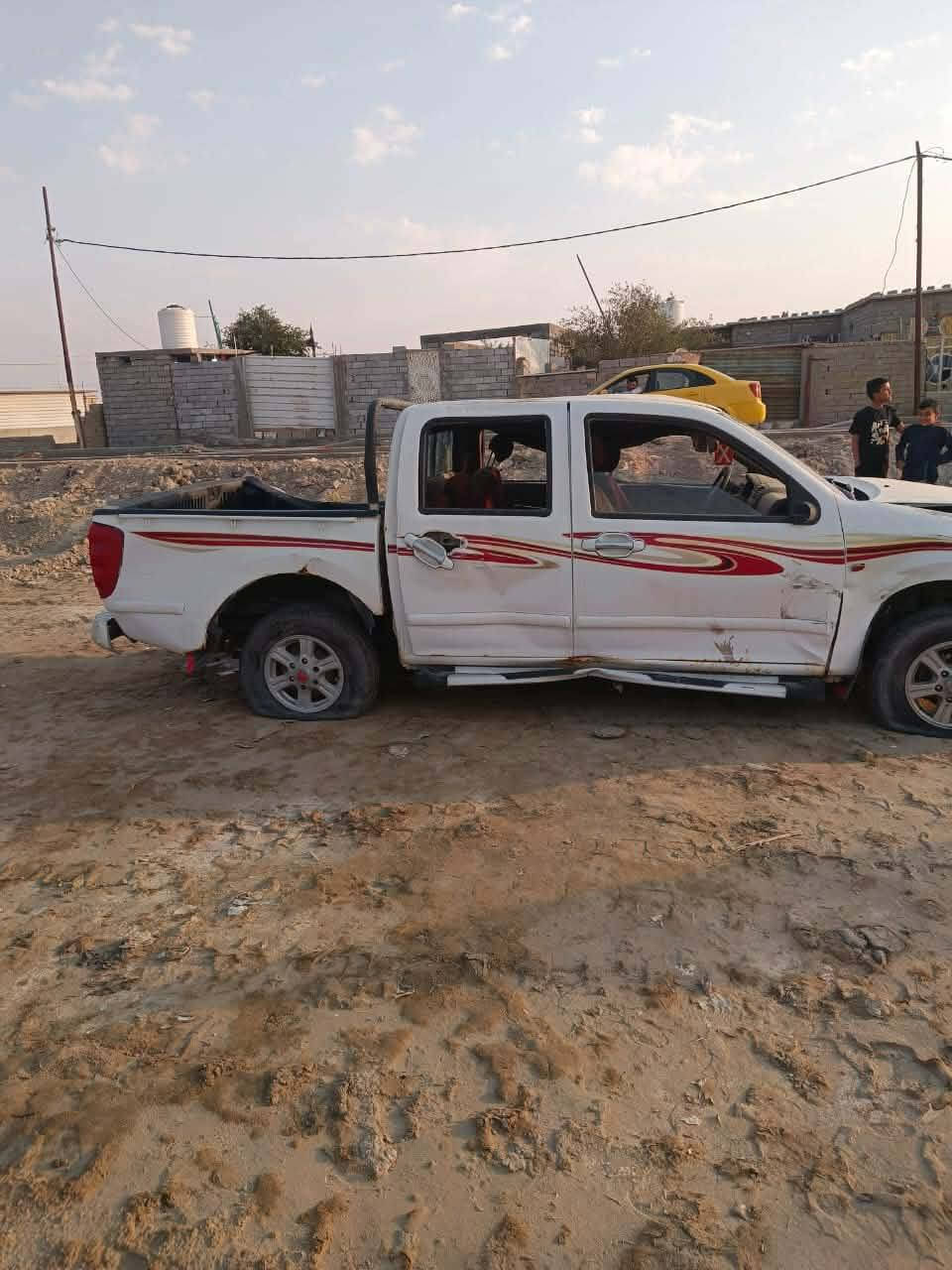 سلام عليكم
كريت ويل  مديل 2014
حادثها موضح بالصوره 
تريد تحويل تريد وكاله 
السعر يم صاحبها 
هذا رقمه
***********
