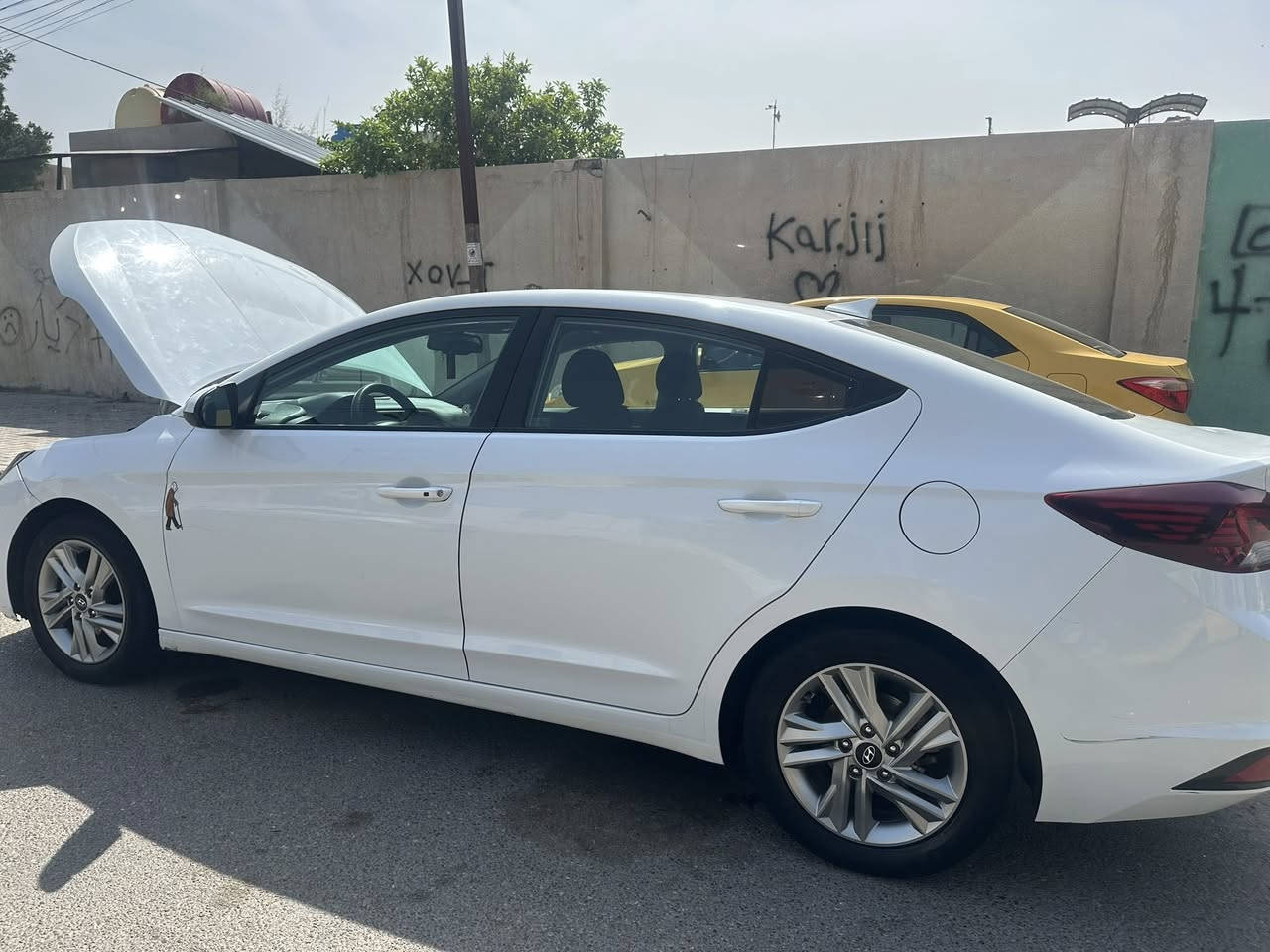 النترا وارد امريكي ابيض صدفي                   2020فول عدا كشنات
مخمل

بصمة

فتحة

تدفئة كشنات

تحكمات ستيرن

لايتات زينون

ايرباك ستيرن ودشبول 

حادثة كلش بسيط بدون دواخل 

صبغ ربع بنيد وجاملغ بارد

السيارة ليبل واحد بدون تبديل اي شي 

لغد وشاصي سليم

محرك 2000 دوش المرغوب

كير ومكينة مكفولات

ماشية 56 كيلوا

السعر 145وبيها مجال

مكاني بغداد / الحرية /

***********
