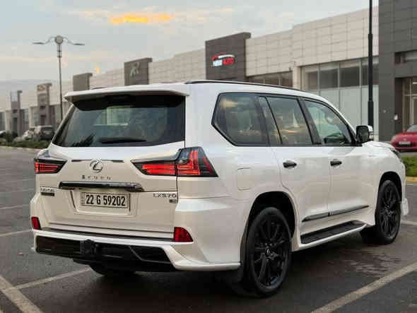 موديل 2019 كورو مواصفات بلاك العنوان السليمانيه السعر 720 وبيها مجال ماشيه 75,000و
***********
