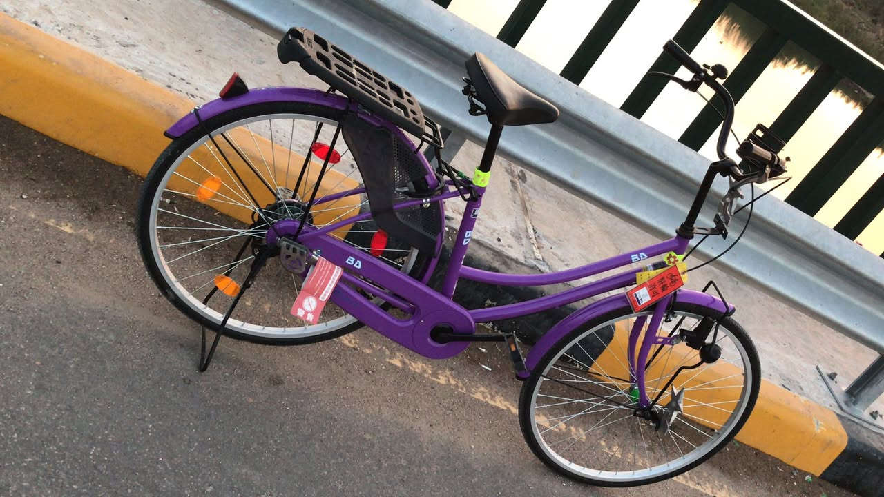 السلام عليكم 
باسكل للبيع 
موديل2021
باسكل لون مميز
صارله 3ايام من 
نازل من كرار ابو النقش
تريده هوه وغراضه تريده 
بلادي مكاني مشخاب 
السعر هوه وغراضه 175
بدون غراض ع وضع الشركه 140


**إذا كنت صاحب هذا الإعلان وتريد حذفه لأي سبب، رجاءا أرسل رسالة إلى الدعم الفني**