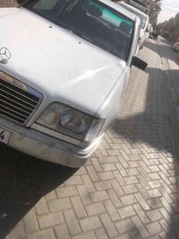 مكلف بالنشر  السلام عليكم مرسدس موديل 1989 مكينه كير بلاديات 300 عنكبو...