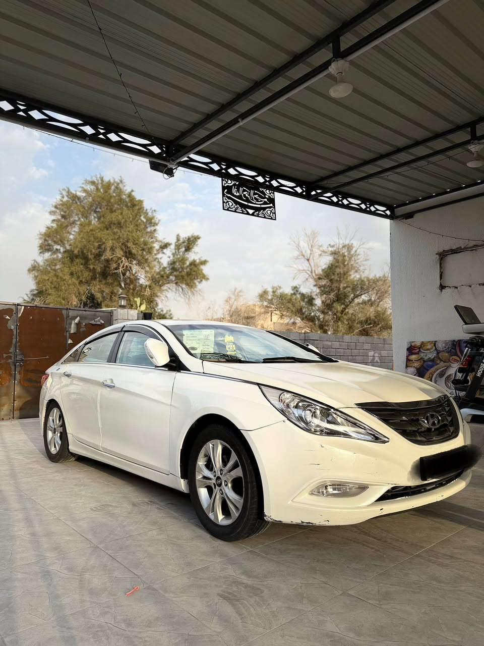 السلام عليكم سوناتا ادوات ادوات
بانزين بانزين ..  2000دوش
مديل 14 فول مواصفات ماعده الفتحه بصمه.. كشنات كهرباء.. تدفئه تبريد فول  مري شفط تحكم ستيرن تخم تاير جديد حداديه زيرو مكينه كير كفاله ..كامله ارقام وسنويه..كامره خلفيه .. مضخم صوت ..أبواب ترحيب ..السياره كلش جديده مال جناي 

مكاني البصره 

اتصال:‭‭773 018 1345‬
