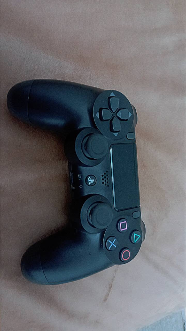 بۆ فرۆشتن هەموی بە شەرت دەفرۆشم
Gta5
Got of war 3 remaek 
Call of duty
Sniper elite 3 
دەسکەکە توجاریە ١٠ سەحەت یشی نەکردوە أربيل, العراق


**إذا كنت صاحب هذا الإعلان وتريد حذفه لأي سبب، رجاءا أرسل رسالة إلى الدعم الفني**