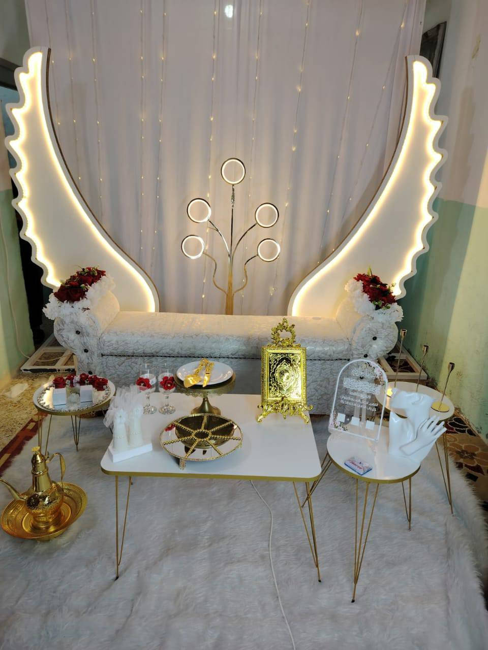 كوشه للبيع مع كافة الملحقات
في النجف ***********
