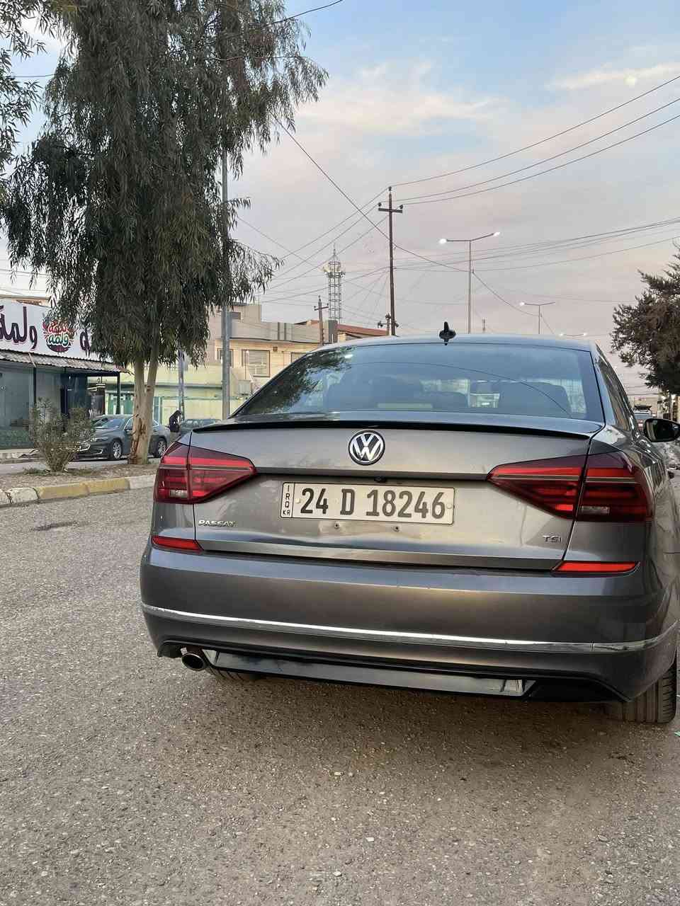 السلام عليكم.
باسات 2019  امريكي 

ويل 19 
مكينه20.توربو 🚀 
كشنات جلد هيتر وكهرباء 
شفتات سبورت 
لايتات لد  Led 
منضومة سماعات  
مثبت سرعة مع تحديد مسار
شاشة كار بلي 
رادار امامي تصادم 
 رادار خلفي ايقاف السيارة عند اقتراب اي جسم
مري قلاب على وضع البك 

مكان السيارة موصل السعر 160 
*********** 
السيارة احلى من الصور تجي تشوف وتدلل حادث جاملغ وبوند مبدل
