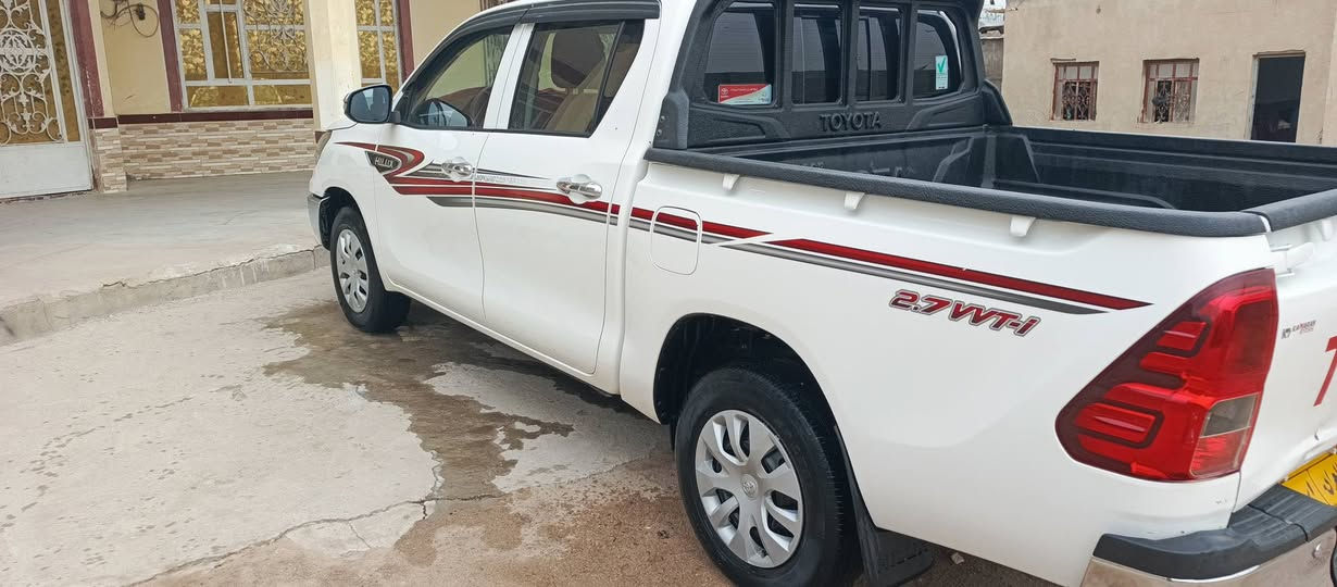 السلام عليكم 2022 للبيع رقم اربيل سنويه 27 المكان بصره رقم  صاحب السياره***********
