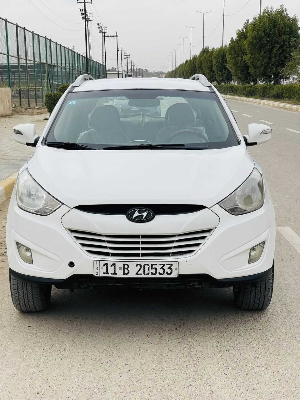 السلام عليكم
توسان 2013 خليجي 
جديده كلش 
مكينه مامفتوحه 
بيها قطعتين فقط بنيد وباب الصدر بدون دواخل شرط 
بغداد ب اسمي. 
السعر  126 وبيها مجال 
بابل الشوملي 
***********
