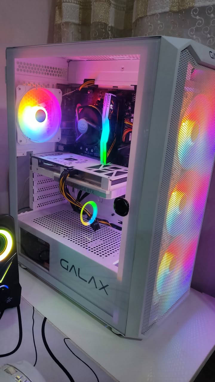 تجميعة PC للبيع نظيفة جداا بمواصفات : 

cor i5 10400F

rtx 4060 INNO3D 8g

16g ram Delta Force RGB DDR4

H510M PLUS MSI 

AK600 W Power Supply

Case Galax argb

M.2 1T PNY

ملحقات الكمبيوتر :

شاشة   هرتز MSI FHD 24 180 

الماوس red dragon rgb 

الكيبورد red dragon rgb 

سماعة رأس RAZER 

ماوس باد حجم كبير 

سبيكرات  ONIKUMA Gaming L2

يو بي اس Zeus 1500 va مبدل بطاريات جدد 

ميز كيمنك RGB لون ابيض 

السعر الكلي مع جميع الملحقات : مليون و 400 الف وبي مجال بسيط مكاني بغداد 

للتواصل على الخاص او واتساب ***********
