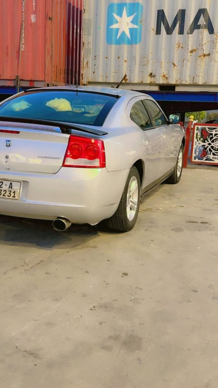 السلام عليكم رمضان كريم
جارجر ٢٠٠٨
بيه كص بجم هنا بل العراق صار بيه حادث
السياره صبغ عام
رقم أربيل الجديد
تخم تاير صار يومين شاده
محرك بشهر الواحد يشهد الله شاده
ضفيره جديده شاده ويه المحرك
سلف دينمو جدد
عندي الكير بي طبه باجر الصبح ابدله اشتريت واحد ٦٥٠ الف مع الضمان
ابيعك كير محرك تخم تاير كهربائيات كله شرط جديد سياره سعره مناسب جدا مكاني نجف
السعر ٨٥ وبيه شويه مجال
***********
