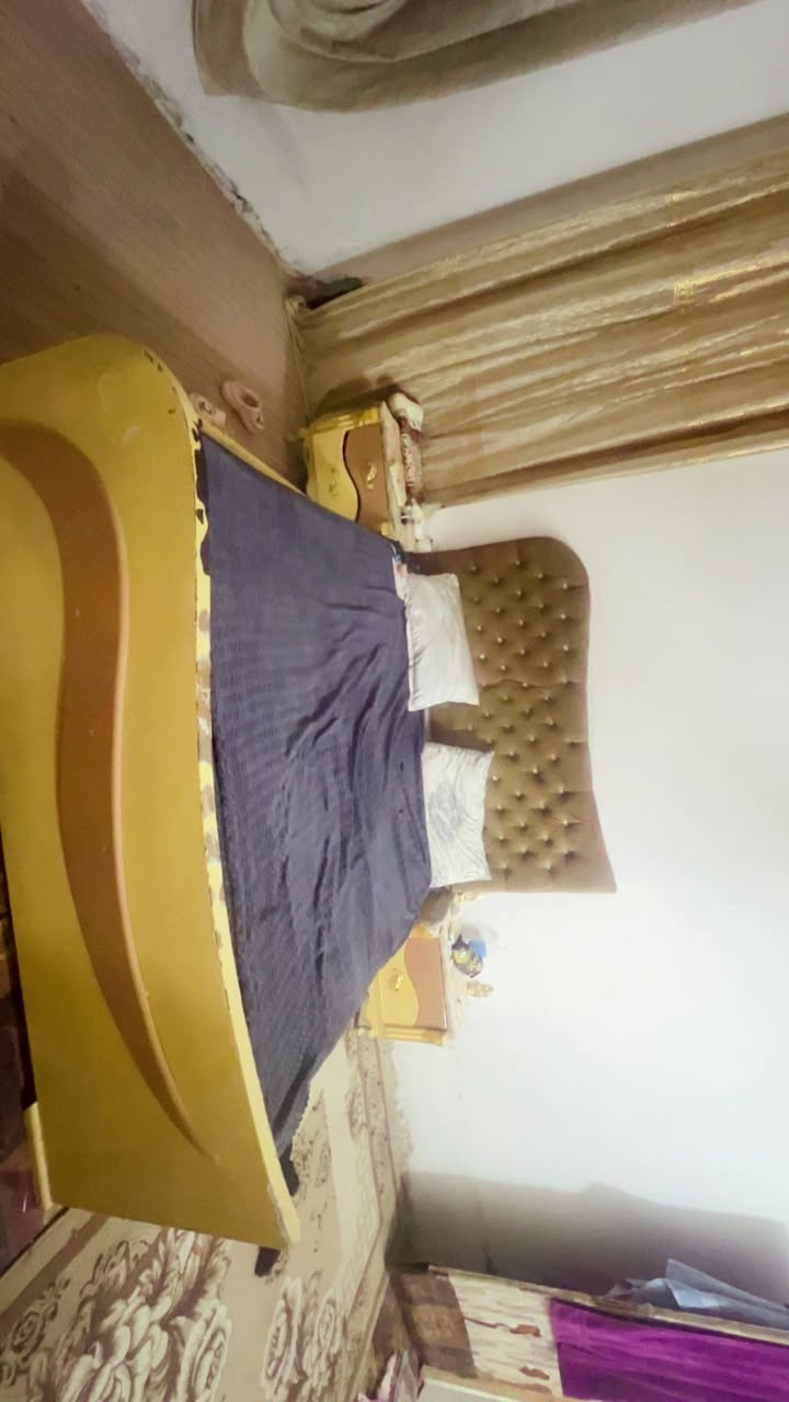 غرفه نوم نجاره عراقيه 
تفصال كلش كبيره مابيها ضرر 
سعرها مناسب ٥٠٠وبيها مجال


**إذا كنت صاحب هذا الإعلان وتريد حذفه لأي سبب، رجاءا أرسل رسالة إلى الدعم الفني**