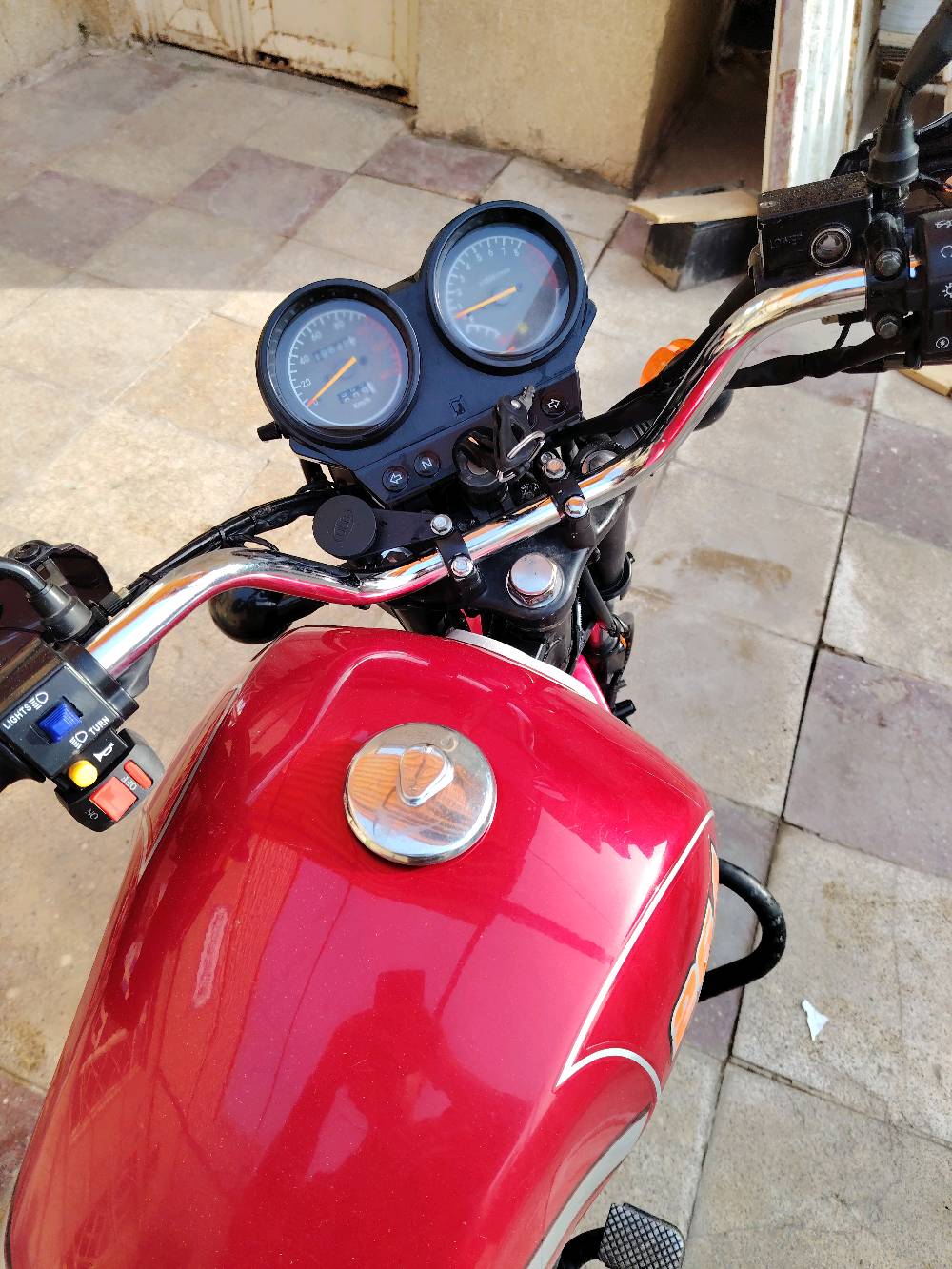  سلام عليكم دراجه لبيع رقم وسنويه بسمي نجف نكليزي مداور ثاني يوم دراجه جديده كلشي معايزه مديل 23 سعر 2250 وبيه مجال حك جيه مكان نجف كوفه حي ميسان محرك 200 رقم ***********