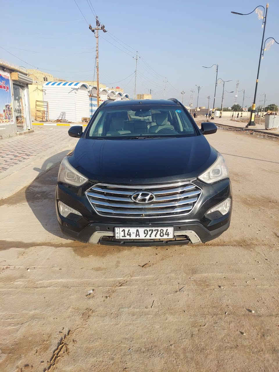 ***********
الاتصال مكلف بلنشر .....سياره سنتافيه ..موديل 2016
سياره بيها صندوك مبدل وباب همين .رقم بصره انكليزي مصفره سياره باسمنا ....سياره نضيفه خير من الله كير مكينه كفاله  حداديه جاهزه ...7راكب
