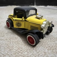 سيارات لعب • ١٥ سيارة • حديد