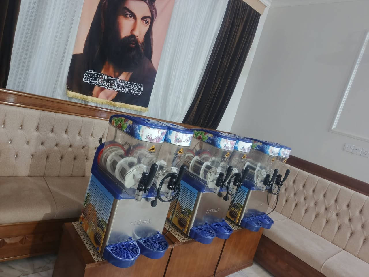 السلام عليكم مكاين ازبري نوع Hosk مستخدمة قل شهرين شرط شغل لبيع الاستفسارخاص او الاتصال *********** و***********وبيه واتساب العنوان ذي قار مركز
