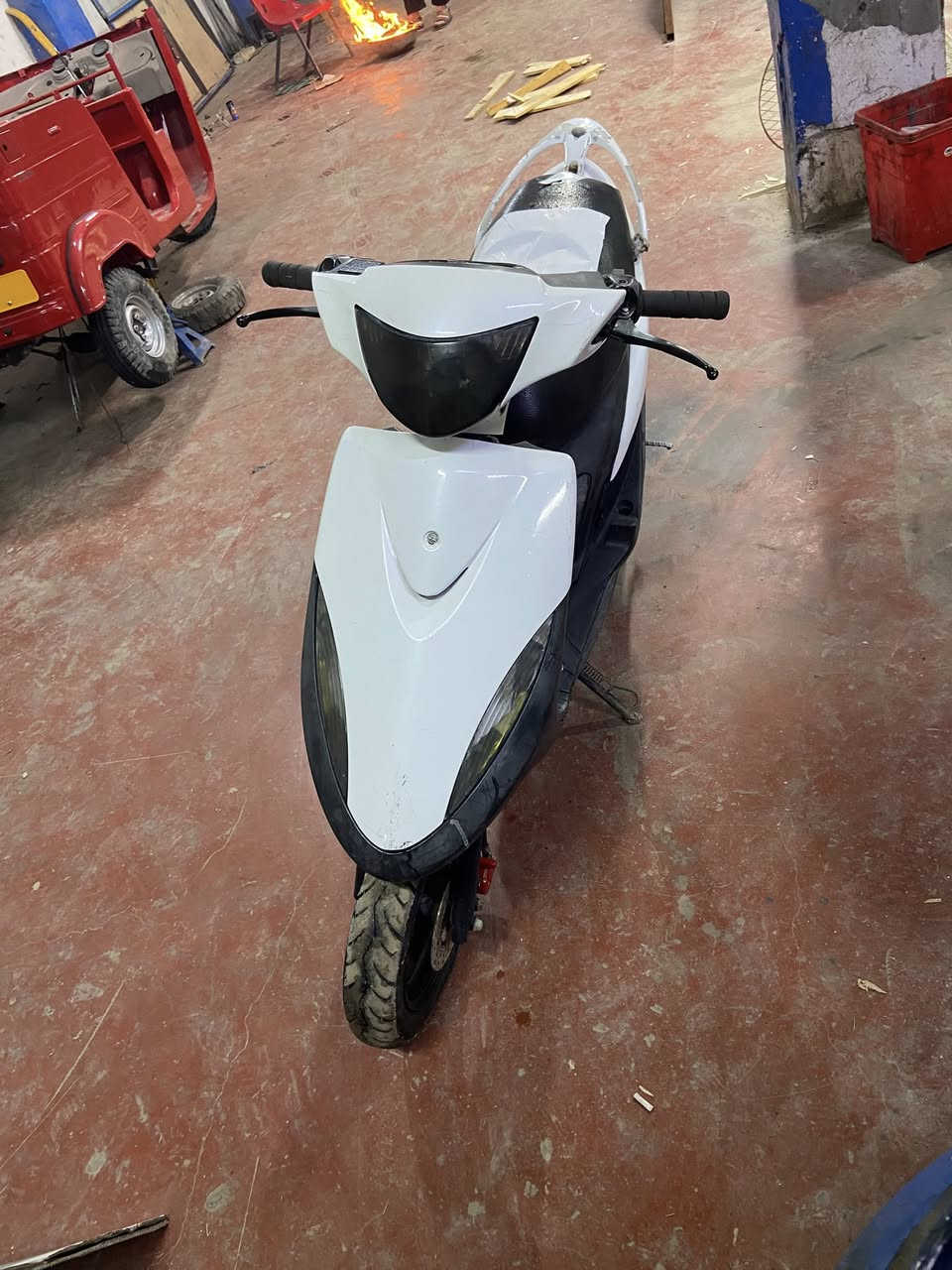 ماكس عدله للبيع سعر 450 رقمي*********** لزعفرانيه
