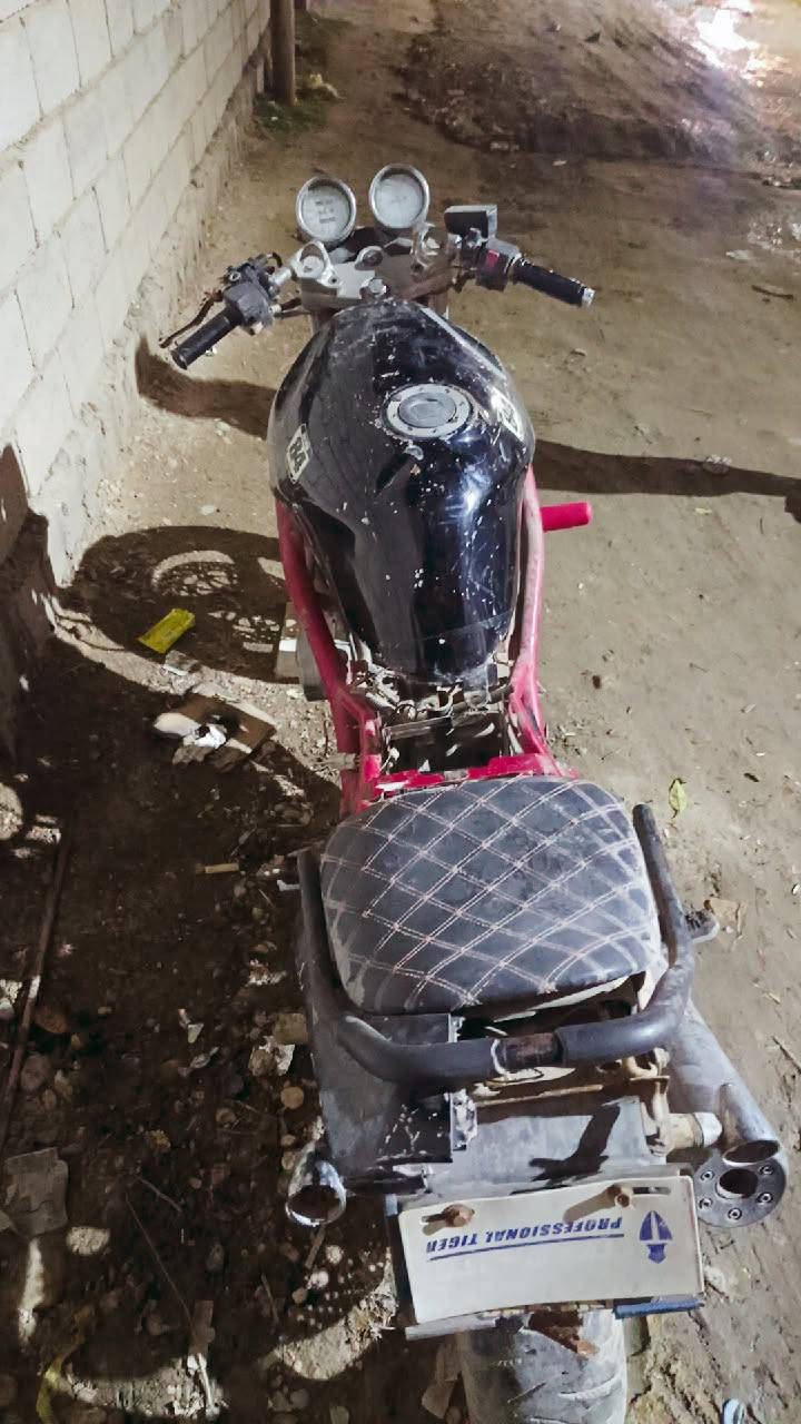 السلام عليكم إخوان بانده كرستال محرك400 للبيع نقص كابريتات وكشر الاستفسار علا هاذ الرقم *********** الخاص ممنوع
