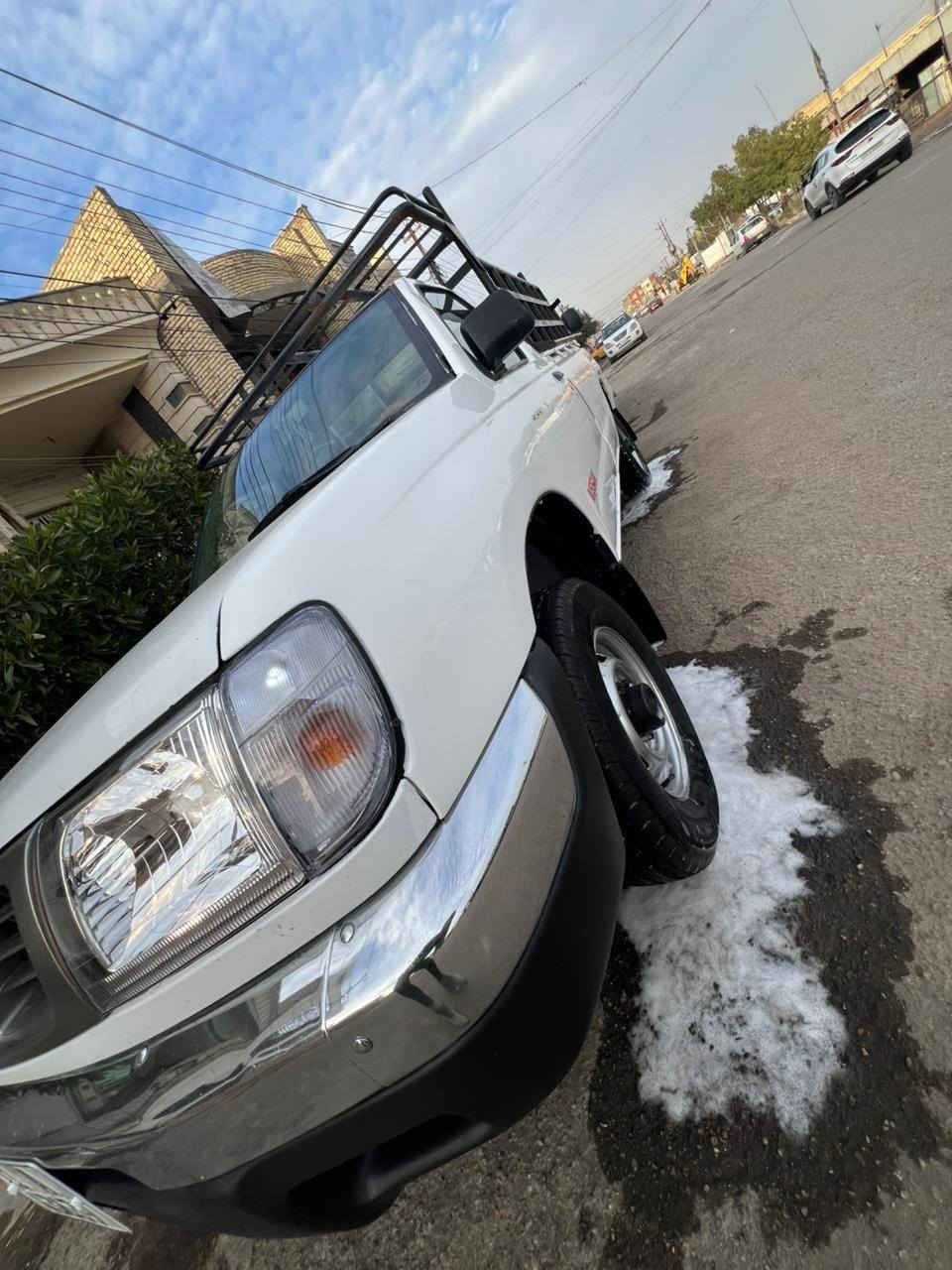 نيسان للبيع موديل 2002 رقم بغداد مكان ديالى جديده الشط السعر ٨٨ وبيها مجال حك جيه فقط *********** بيها صبخ فقط جماليه أثر جراد سياره ع وضع شركه احلى من صور
