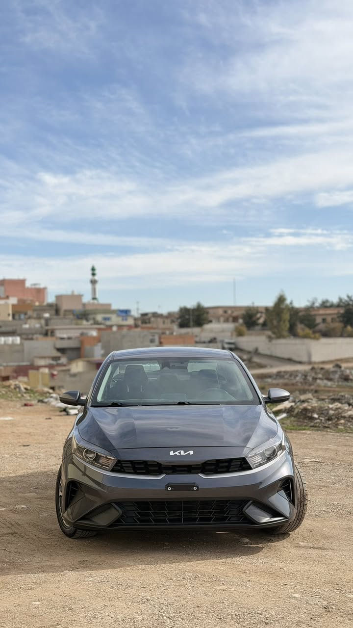 سلام عليكم
كيا فورتي 2024
مواصفات معروفه 
سيارت كلين من دعاميه لل دعاميه 
بدون صبخ
ارباكات سليمه
سعر143
عنوان عقره معرض زينه 
***********
