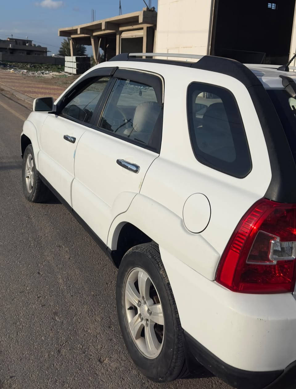 للبيع كيا سبورتج
موديل 2010
بدون حادث
رقم جديد وسنوية جديدة
محرك وكير بشرط 
رقم ‭***********‬
