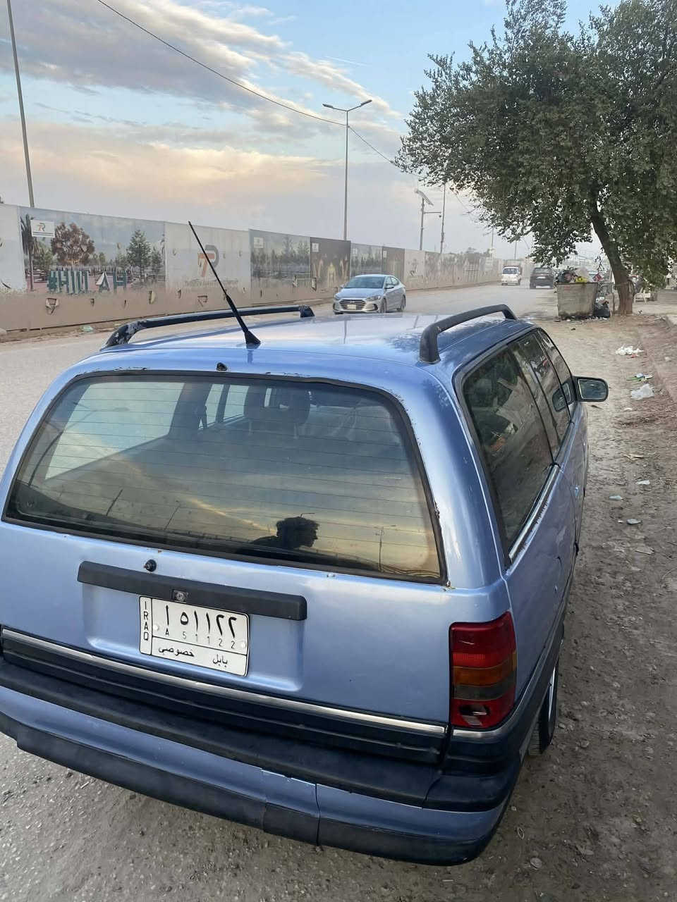 السلام عليكم ورحمه وبركاته
اوبل للبيع مصبوغه الجماليه موديل 93 مكينه وطير خير من الله 2000 سعر 33 واي استفسار *********** 
مكاني بابل
