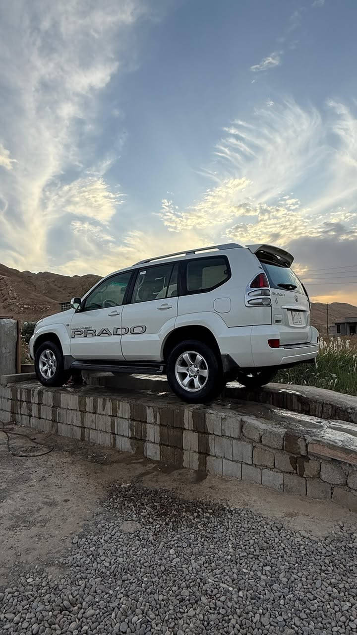 برادو للبيع السعر 170 بيها مجال
ويرهم مراوس مع كورلا او كامري حديث
برادو 2009
خليجي بدون ضرر
بدون صبغ
رقم بغداد انكليزي باسمي شرط التحويل
محرك مفتوح كير شرط
تايرات جدد
تدفئه تبريد شغال
بيها تقشير بالبونيد والقماره شي قليل جدا 
مكان السياره بالمسحك او بالشرقاط متواجده 
اتصل 

***********
