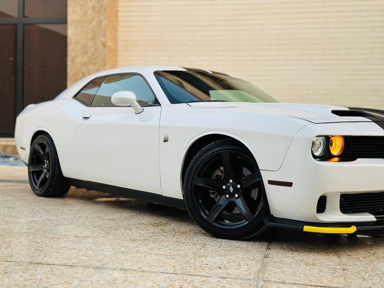 للبيع جالنجر 2022 RT
محرك 5700
السيارة ستوك على وضع الشركة ماشية 50 الف 
حادثها جدا بسيط جاملغ امامي فقط ايرباك راجع سستم 
رقم اربيل هزه سنويه باسمي تحويل او وكالة 

مكان السيارة بغداد 

للاتصال// ***********
