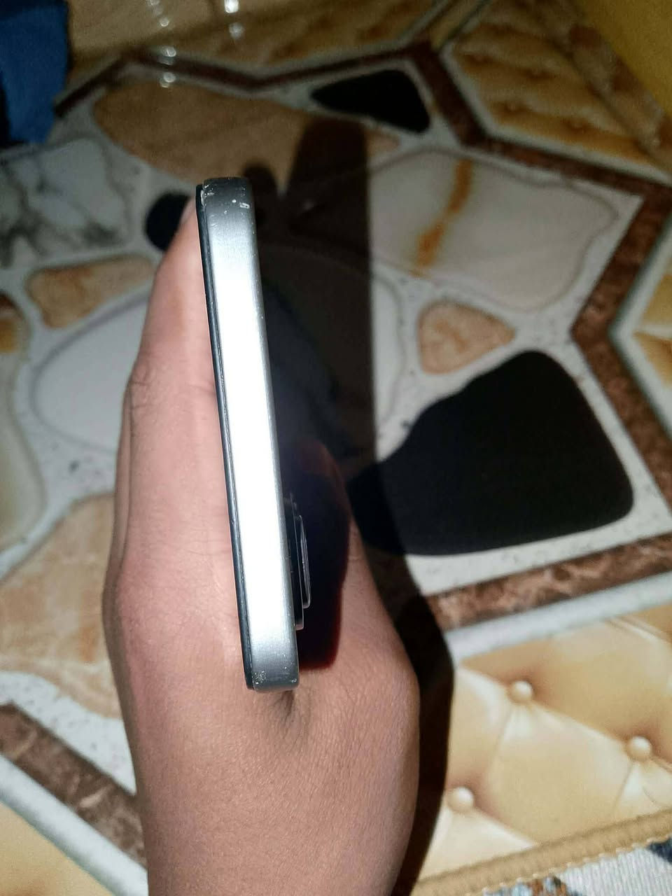 السلام عليكم جهاز للبيع
الجهاز نظيف وعلي ما مفتوح بيه اي شيء 
سعره 130 وهذا رقمي***********
