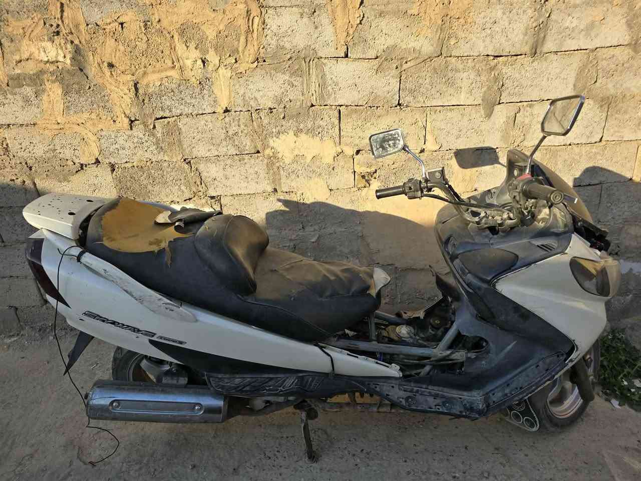 سكاي ربع سويج طافيه كوم حديد للبيع  بغداد سعر 250 متواجد خاص


**إذا كنت صاحب هذا الإعلان وتريد حذفه لأي سبب، رجاءا أرسل رسالة إلى الدعم الفني**