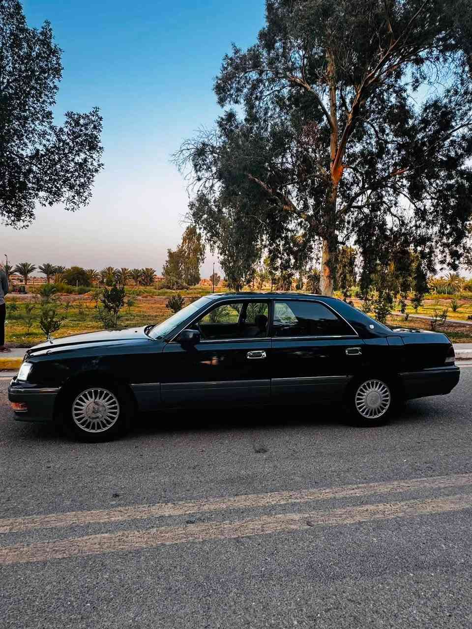 السلام عليكم
راس الثور ￼
موديل 1996
مكفولة من كصة ونقل جثة وعيب شرعي
رقم أنبار انكليزي مشروع وطني 
بدون حادث صبغ عام اثر جراد. 
محور تحوير نجف 
مكينة 2500VVT
جاهزة 
مكينة 
كير 
حدادية 
تخم تاير 
غرفة جديده 
شاشة 
كامره 
كهربائيات كلها شغالة 
عازل 
مكاني بابل مسيب 
***********
