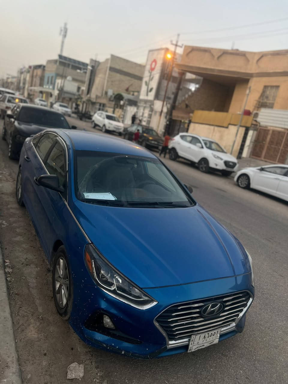 السلام عليكم 
سوناتا 2019 
وارد امريكي 
مواصفات SE 
رقم نجف مداور ثاني يوم 
بيها 4 قطع صبغ بدون ايرباك 
(طرف الجاملغ الامامي وطرف البنيد و جاملغ خلفي وقبق جنطه مبدل) 
ماشيه 109 الف 
السعر 122 وبيها مجال 
مكاني نجف 
***********
