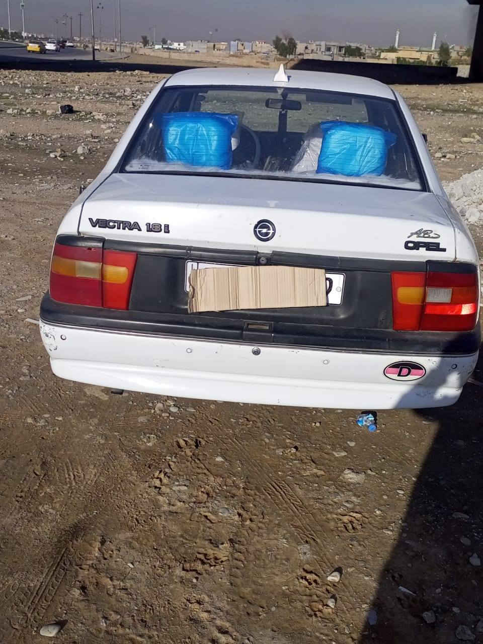 السلام عليكم سياره فكترا موديل 94 كلشي موضح سياره كلش نضيفه ضرر جامرلق خلفي بي طخه للاتصال *********** لا تراسل خاص شراي خابر

