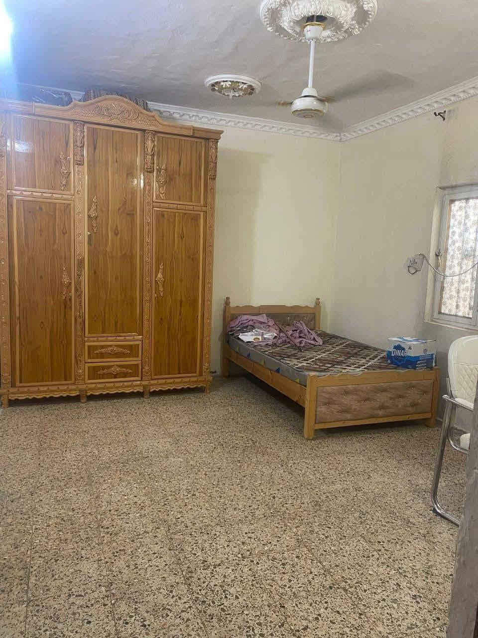 السلام عليكم نصف قطعه مربعه قاطين مسلح ابصف الركن شارع ٦٠ قطاع ٢٧ مقابيل قطاع ٢١ للبيع رقم الهاتف ***********

