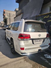 لاندكروز • ٢٠٠٩ • رقم بغداد دولي