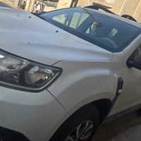 رينو داستر • سنغافورة • مراوس
