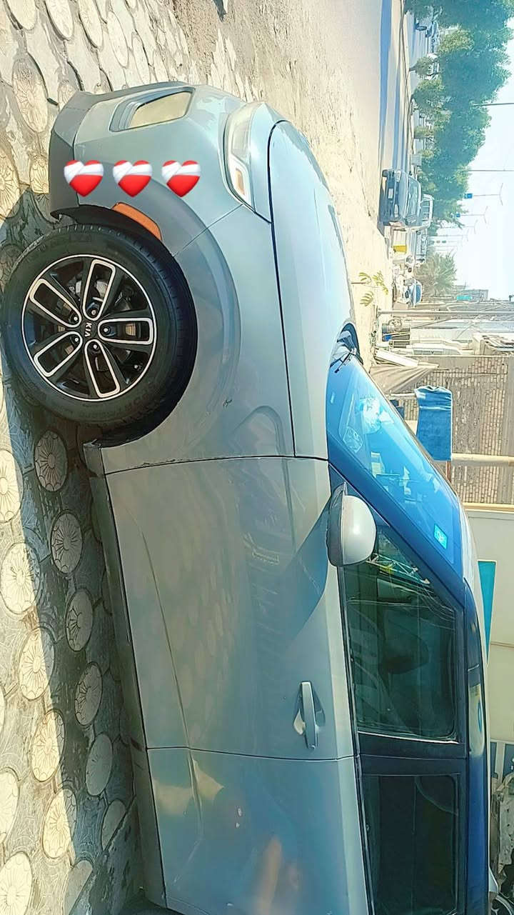 المديل 2020
السعر 115ورقة
فول عدة بصمة 
النجف
رقم سيارة نجف بسمي
سنوية وهزة جديدة 
***********
